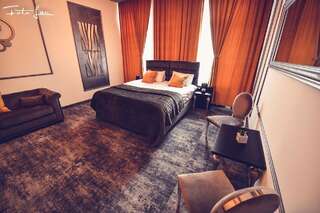 Отель Hotel Bellavista Deta Deta Номер с кроватью размера "king-size" и гидромассажной ванной-4